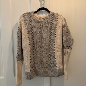 Autumn Cashmere Textured Knit Sweater in Gray and Cream